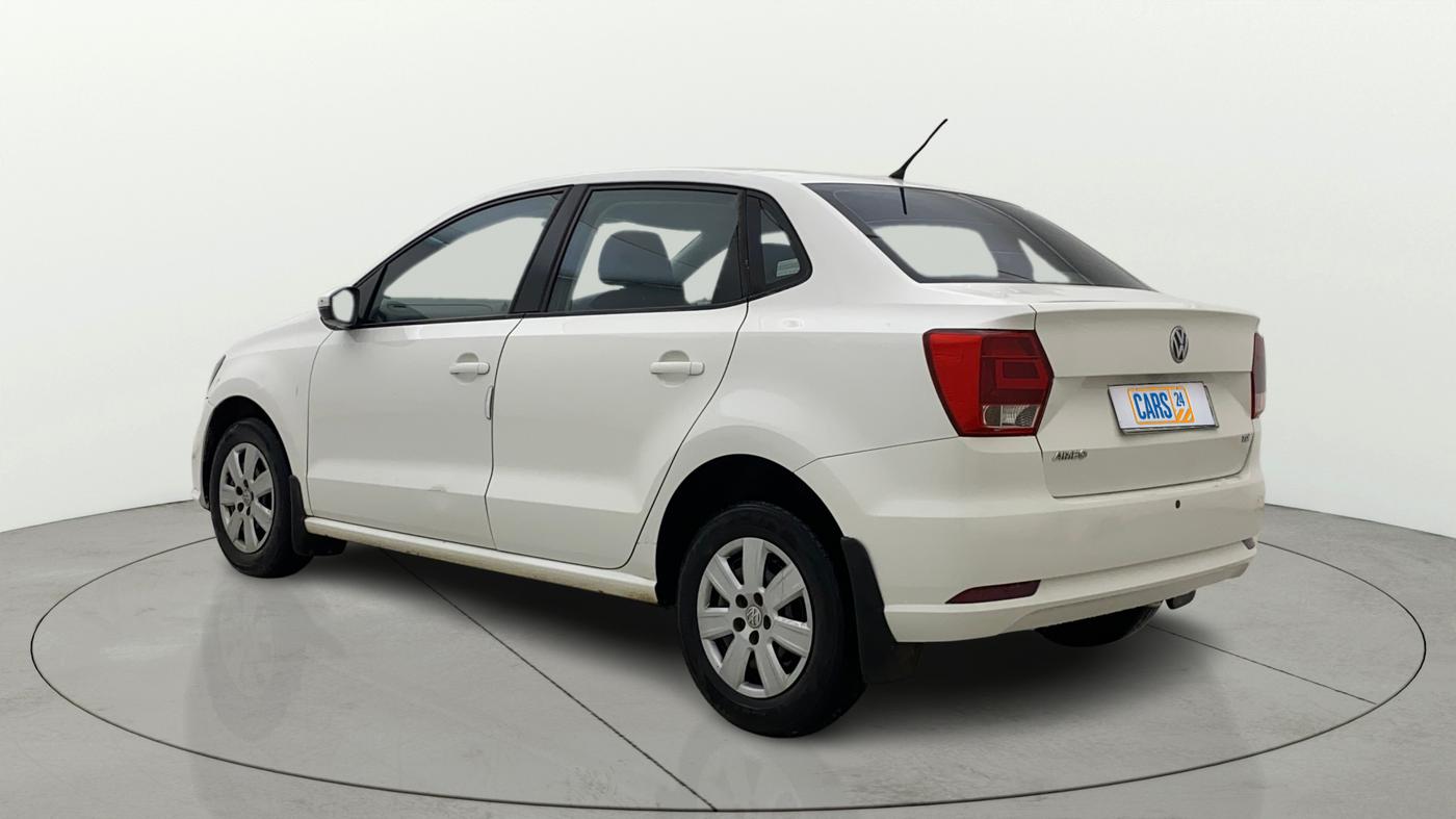 2017 Volkswagen Ameo TRENDLINE 1.5L, Diesel, Manual, 1,01,148 km, Left Back Diagonal