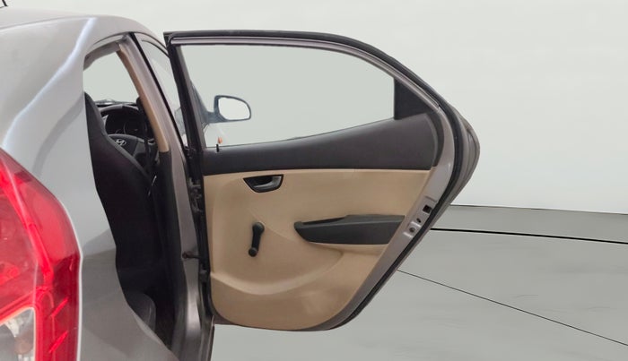 2013 Hyundai Eon SPORTZ, Petrol, Manual, 89,695 km, RHS Rear Door