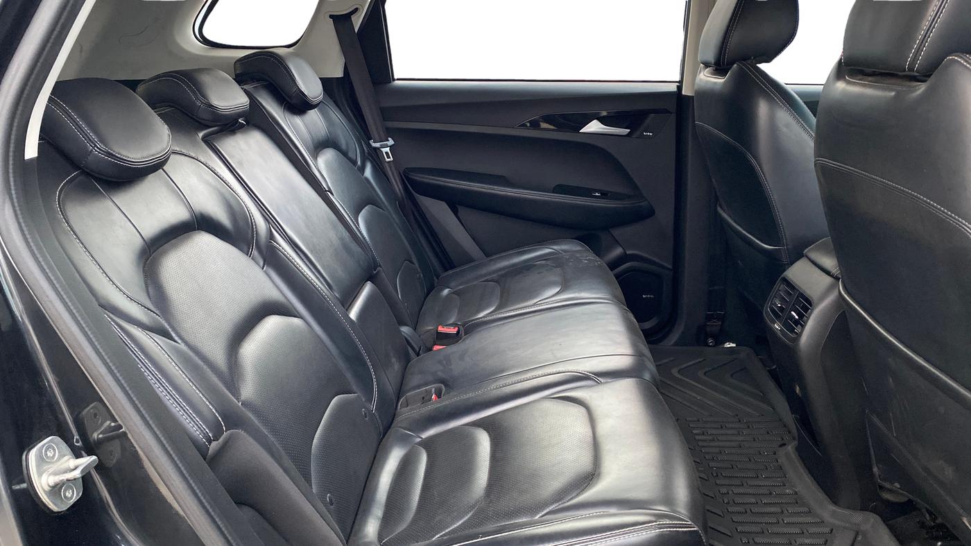 2022 MG HECTOR SHARP 2.0 DIESEL, Diesel, Manual, 83,059 km, Right Side Rear Door Cabin