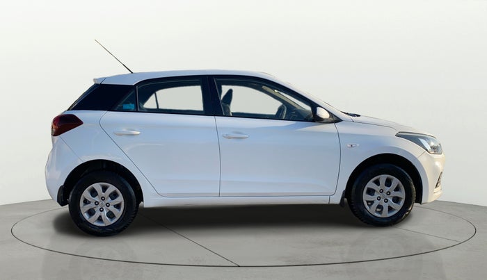2019 Hyundai Elite i20 MAGNA PLUS 1.2, Petrol, Manual, 66,231 km, Right Side View