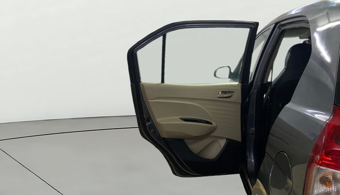 2018 Hyundai NEW SANTRO SPORTZ MT, CNG, Manual, 1,12,297 km, LHS Rear Door