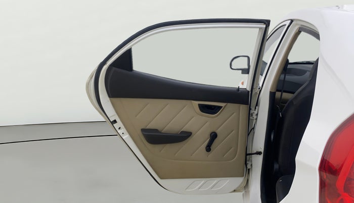 2014 Hyundai Eon D-LITE+, Petrol, Manual, 48,749 km, LHS Rear Door