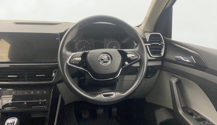 2022 Skoda KUSHAQ STYLE 1.5L TSI MT, Petrol, Manual, 27,212 km, Steering Wheel Close Up