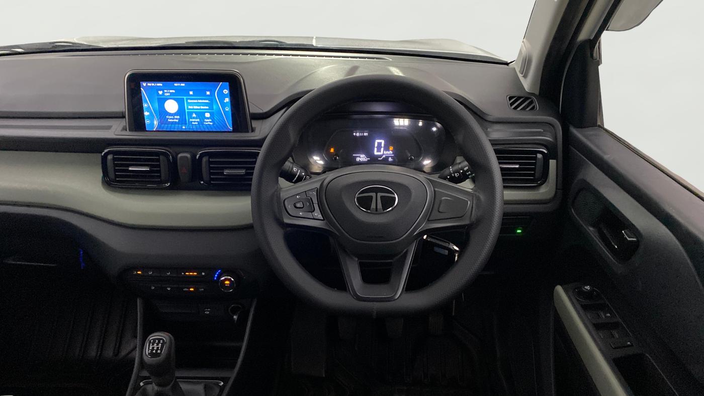2024 Tata PUNCH ADVENTURE RHYTHM CNG, CNG, Manual, 13,395 km, Steering Wheel Close Up