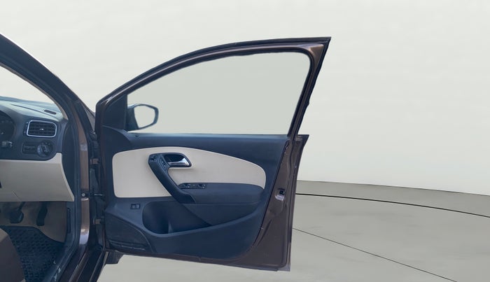 2020 Skoda Rapid 1.0 AMBITION TSI MT, Petrol, Manual, 79,811 km, RHS Front Door