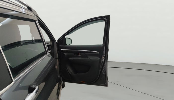 2022 Maruti XL6 ALPHA MT, Petrol, Manual, 35,183 km, RHS Front Door