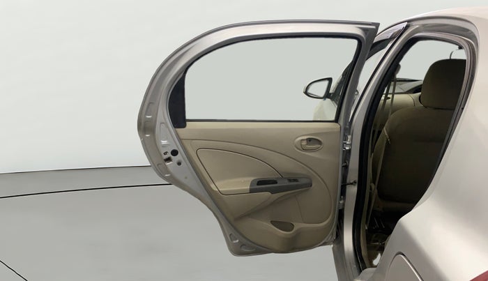 2015 Toyota Etios Liva G, Petrol, Manual, 20,502 km, LHS Rear Door