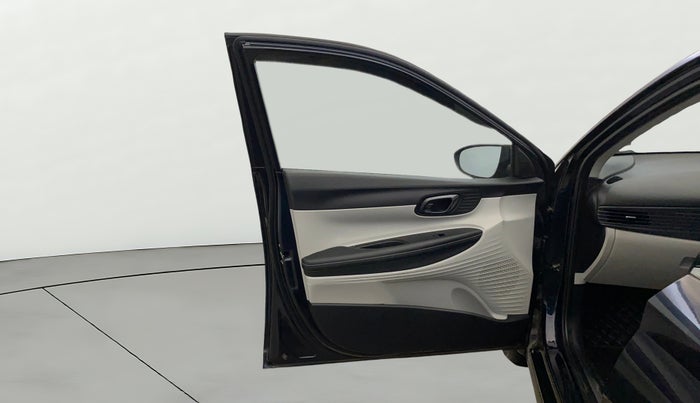 2024 Hyundai NEW I20 Sportz (O) 1.2 IVT, Petrol, Automatic, 8,150 km, LHS Front Door