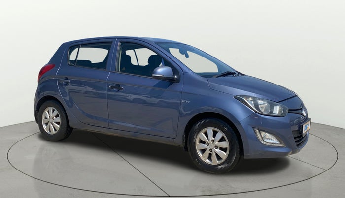 2013 Hyundai i20 SPORTZ 1.2, CNG, Manual, 96,264 km, Right Front Diagonal