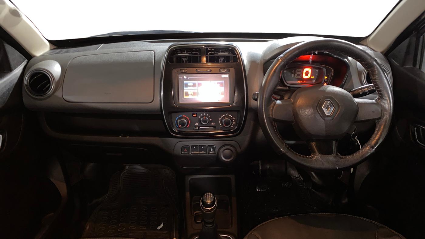 2018 Renault Kwid RXT 1.0 (O), Petrol, Manual, 32,011 km, Dashboard