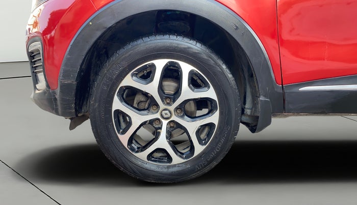 2018 Renault Captur RXT PETROL, Petrol, Manual, 42,499 km, Left Front Wheel