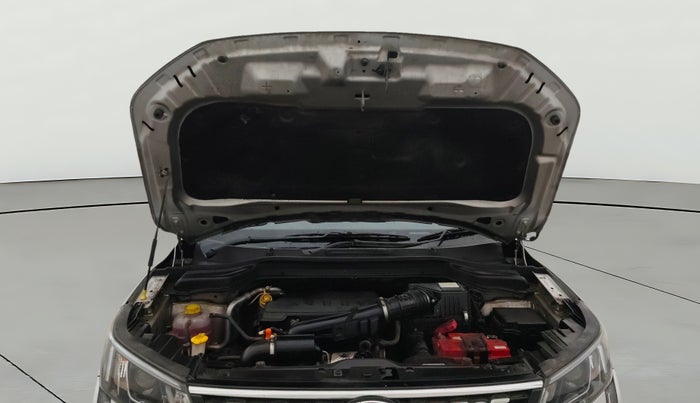 2019 Mahindra XUV300 W8 (O) 1.2 PETROL, Petrol, Manual, 62,636 km, Open Bonet