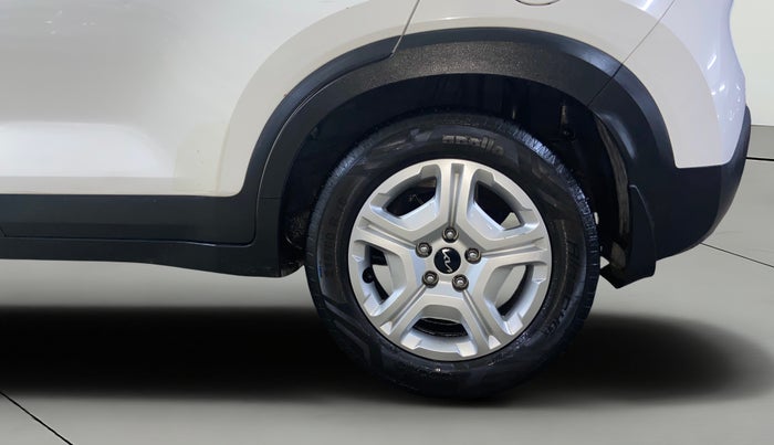 2021 KIA SONET HTK PLUS 1.2, Petrol, Manual, 44,830 km, Left Rear Wheel