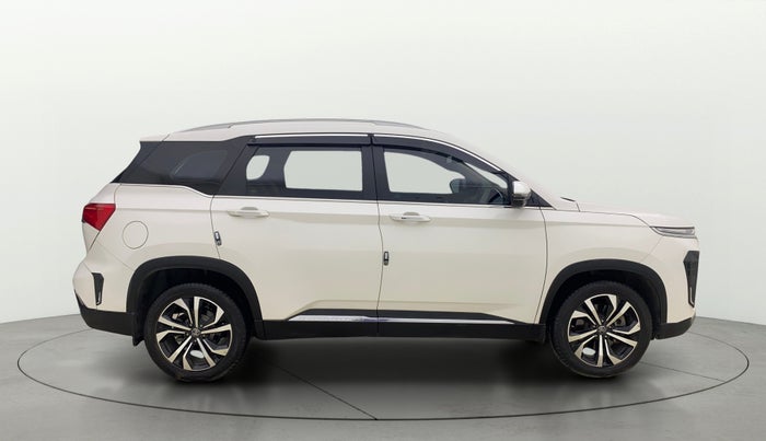 2024 MG HECTOR PLUS SHARP PRO 1.5 TURBO MT 7 STR, Petrol, Manual, 11,010 km, Right Side View