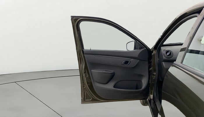 2021 Renault Kwid RXL 1.0 AMT, Petrol, Automatic, 13,208 km, LHS Front Door