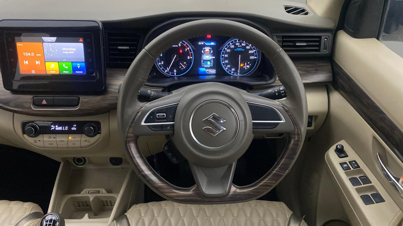 2020 Maruti Ertiga ZXI+ SHVS, Petrol, Manual, 17,642 km, Steering Wheel Close Up