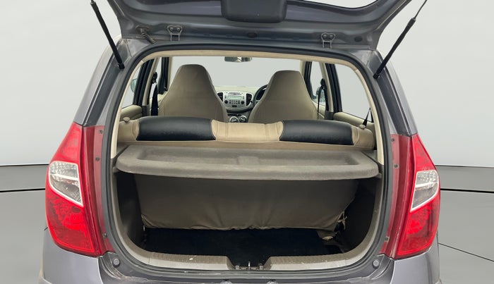 2015 Hyundai i10 SPORTZ 1.1, Petrol, Manual, 40,596 km, Boot Open Zoomed View