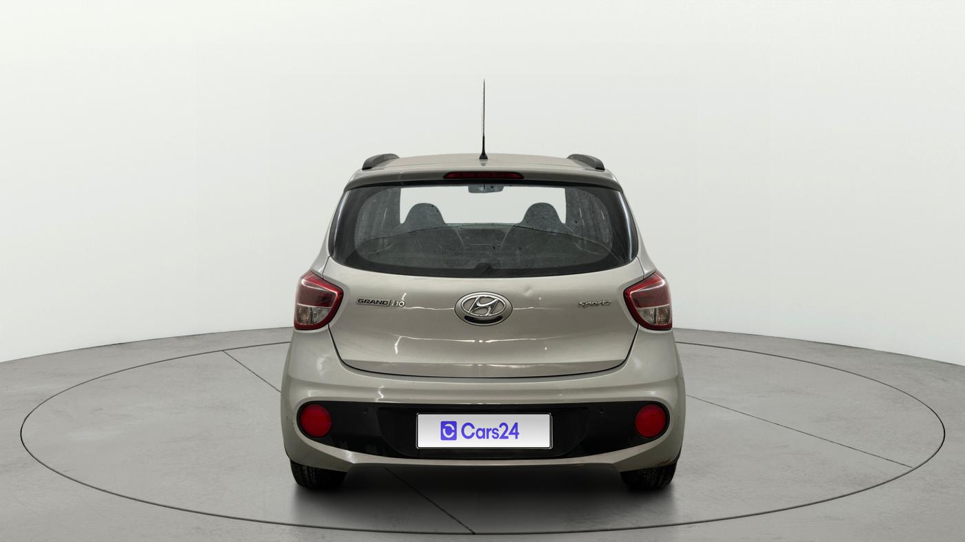2018 Hyundai Grand i10 SPORTZ 1.2 KAPPA VTVT, Petrol, Manual, 47,777 km, Back/Rear