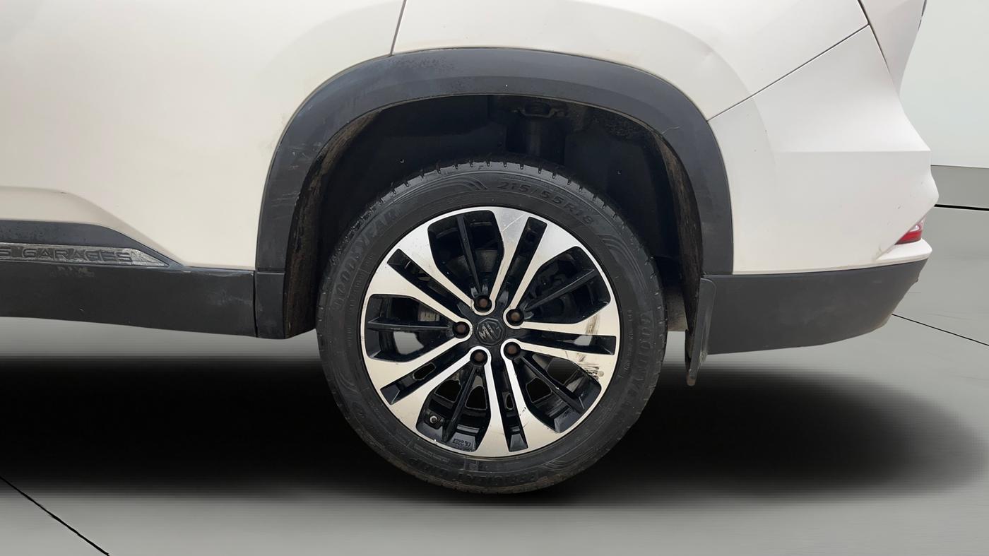 2022 MG HECTOR PLUS SHARP 1.5 PETROL TURBO CVT 6-STR, Petrol, Automatic, 57,165 km, Left Rear Wheel