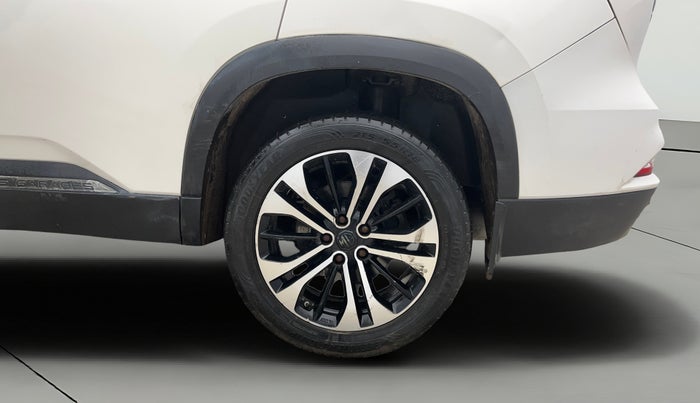 2022 MG HECTOR PLUS SHARP 1.5 PETROL TURBO CVT 6-STR, Petrol, Automatic, 57,086 km, Left Rear Wheel