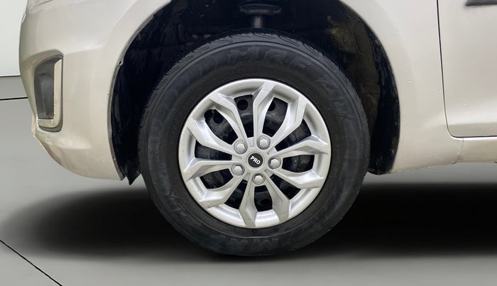 2012 Maruti Swift VDI, Diesel, Manual, 69,284 km, Left Front Wheel