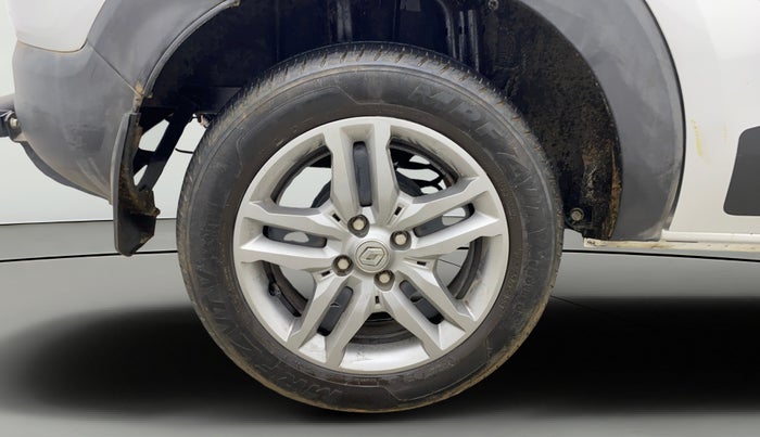 2023 Renault TRIBER RXZ AMT, Petrol, Automatic, 39,416 km, Right Rear Wheel