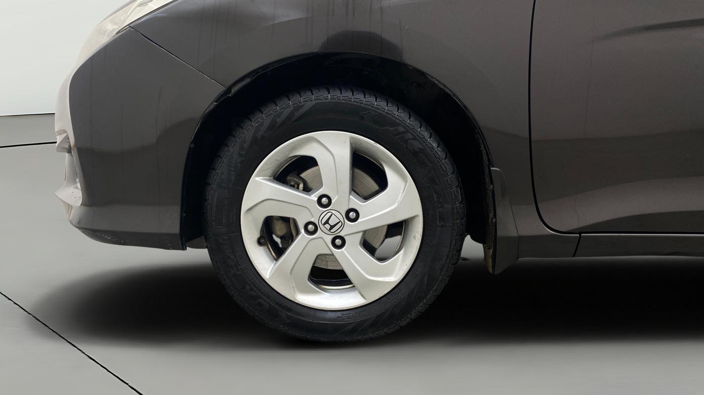 2014 Honda City 1.5L I-DTEC VX, Diesel, Manual, 1,10,754 km, Left Front Wheel