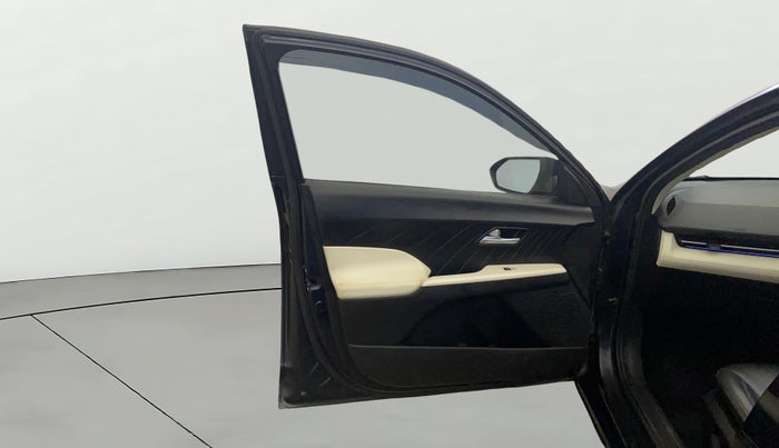 2023 Hyundai Verna SX 1.5 l MPI, Petrol, Manual, 50,633 km, LHS Front Door