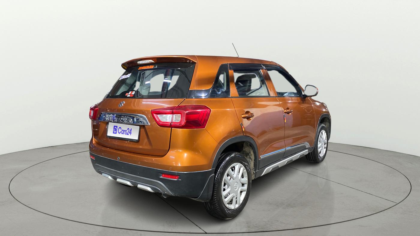 2022 Maruti Vitara Brezza LXI, Petrol, Manual, 24,214 km, Right Back Diagonal