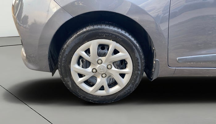 2017 Hyundai Grand i10 SPORTZ (O) 1.2 KAPPA VTVT, Petrol, Manual, 35,629 km, Left Front Wheel