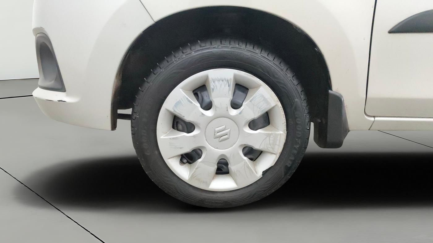 2018 Maruti Alto K10 VXI (O), Petrol, Manual, 23,077 km, Left Front Wheel