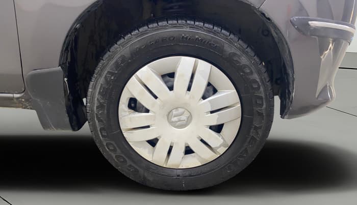 2016 Maruti Alto 800 LXI, Petrol, Manual, 50,183 km, Right Front Wheel