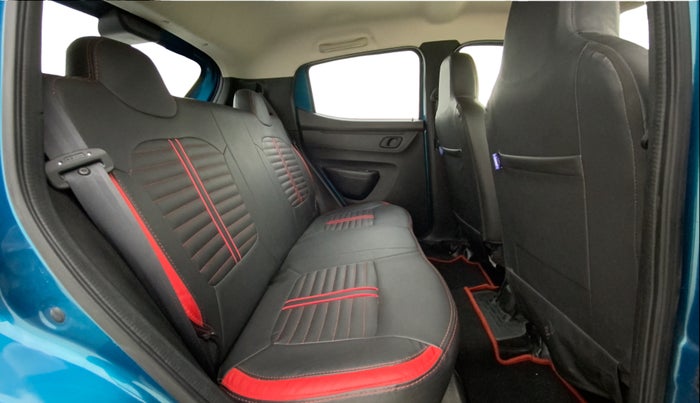 2021 Renault Kwid RXT 1.0 AMT (O), Petrol, Automatic, 26,469 km, Right Side Rear Door Cabin