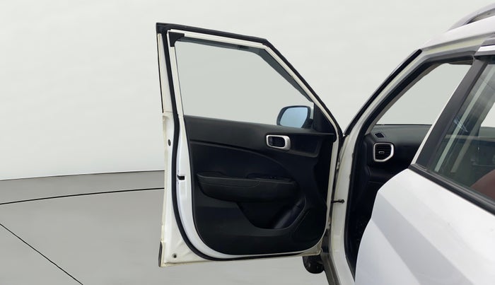 2019 Hyundai VENUE SX PLUS 1.0 TURBO DCT, Petrol, Automatic, 24,143 km, LHS Front Door