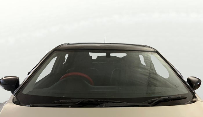 2021 Maruti Baleno DELTA PETROL 1.2, Petrol, Manual, 37,636 km, Front Windshield