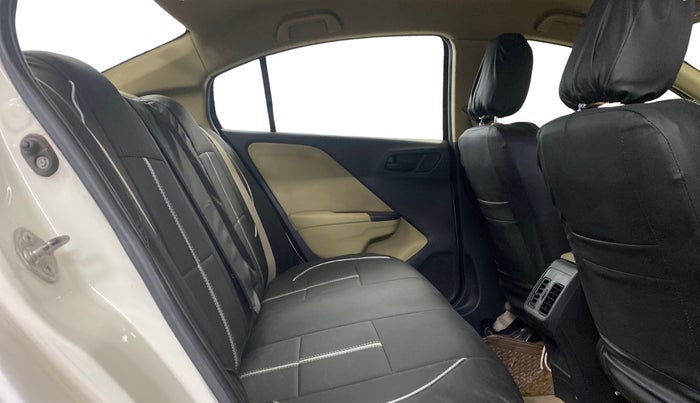 2015 Honda City 1.5L I-VTEC SV, Petrol, Manual, 1,19,821 km, Right Side Rear Door Cabin