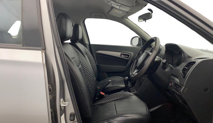 2016 Maruti Vitara Brezza ZDI PLUS, Diesel, Manual, 93,645 km, Right Side Front Door Cabin