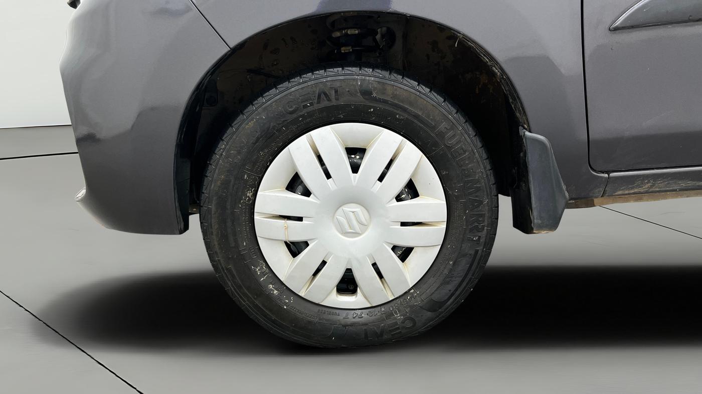 2022 Maruti Alto VXI PLUS, Petrol, Manual, 13,516 km, Left Front Wheel