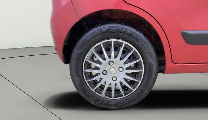 2013 Maruti Wagon R 1.0 VXI, CNG, Manual, 65,804 km, Right Rear Wheel