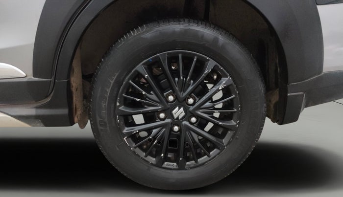 2019 Maruti XL6 ALPHA AT, Petrol, Automatic, 1,28,249 km, Left Rear Wheel