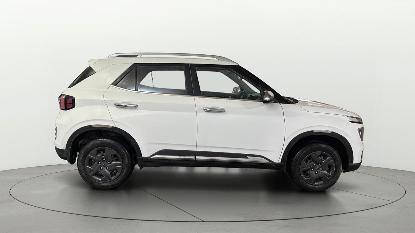 2023 Hyundai VENUE S(O) 1.2, Petrol, Manual, 51,259 km, Right Side View