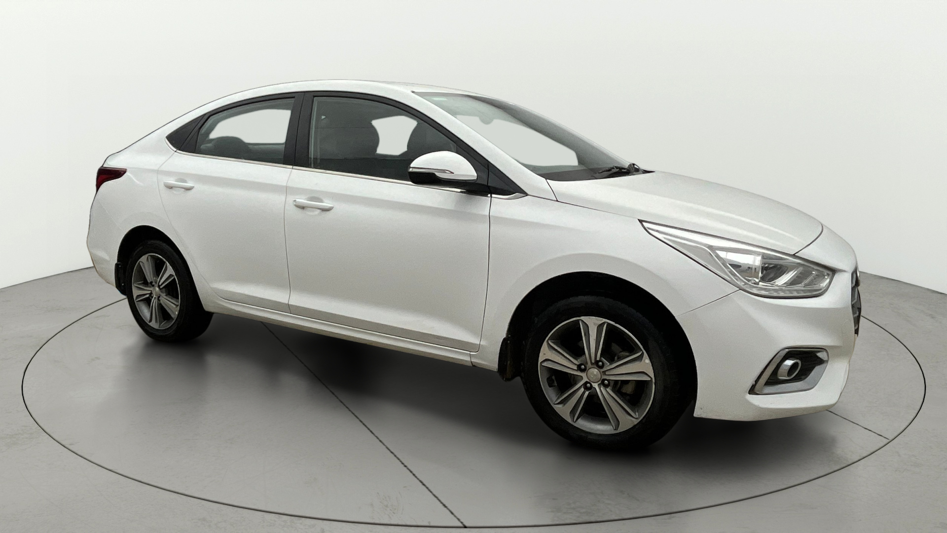 2017 Hyundai Verna 1.6 VTVT SX