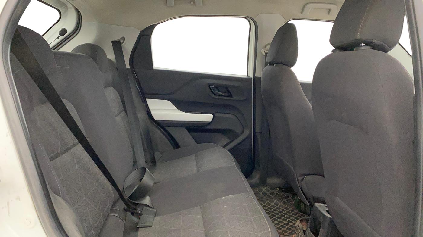 2022 Tata PUNCH ACCOMPLISHED MT, Petrol, Manual, 76,055 km, Right Side Rear Door Cabin