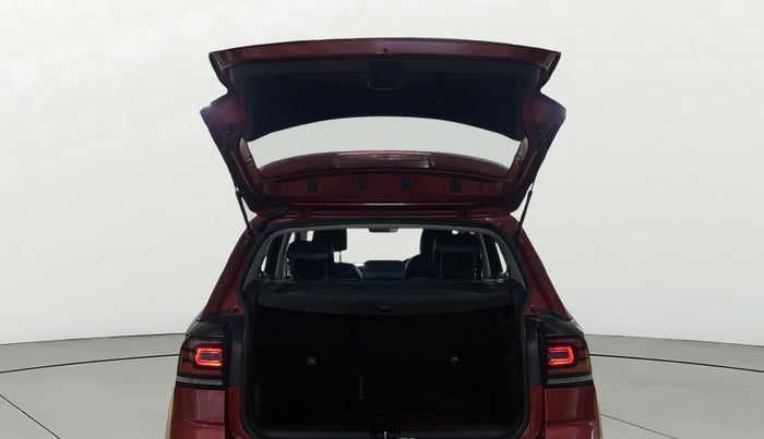 2022 Volkswagen TAIGUN TOPLINE 1.0 TSI MT, Petrol, Manual, 39,605 km, Boot Door Open