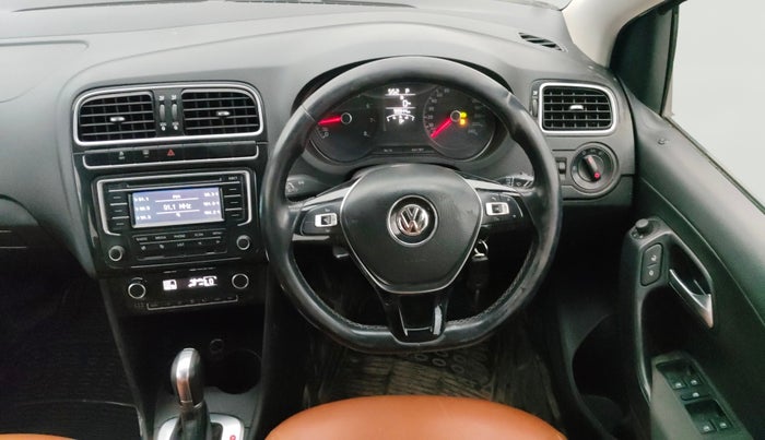 2014 Volkswagen Polo GT TSI AT, Petrol, Automatic, 99,975 km, Steering Wheel Close Up