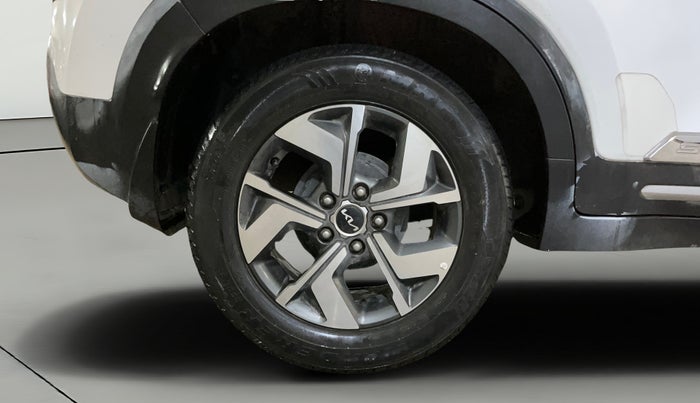 2021 KIA SONET HTX PLUS 1.0 IMT, Petrol, Manual, 64,263 km, Right Rear Wheel