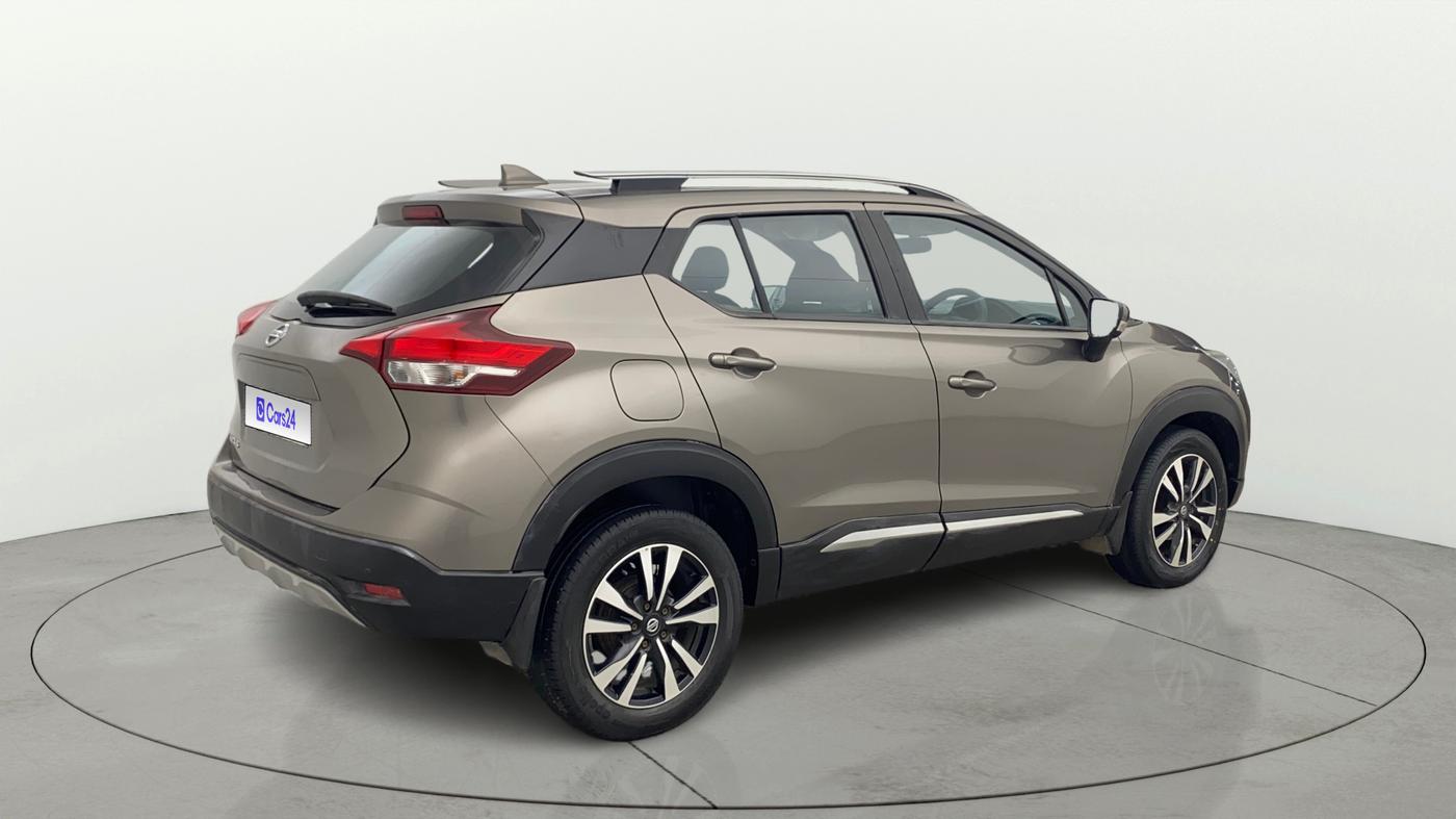 2022 Nissan Kicks XV 1.5, Petrol, Manual, 53,470 km, Right Back Diagonal