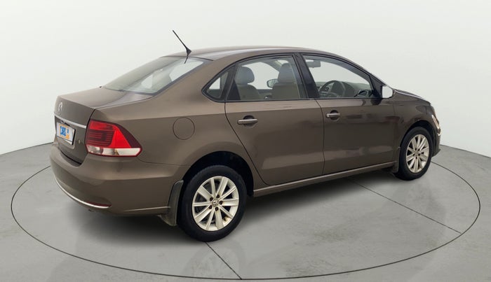 2015 Volkswagen Vento HIGHLINE 1.6 MPI, Petrol, Manual, 98,835 km, Right Back Diagonal