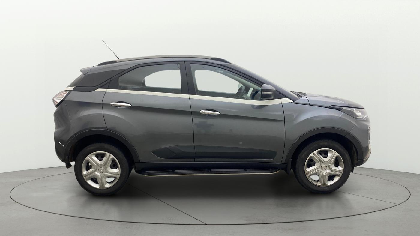 2023 Tata NEXON XM PETROL, Petrol, Manual, 56,742 km, Right Side View