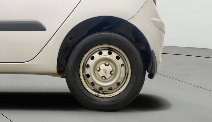 2015 Hyundai i10 MAGNA 1.1, Petrol, Manual, 83,365 km, Left Rear Wheel